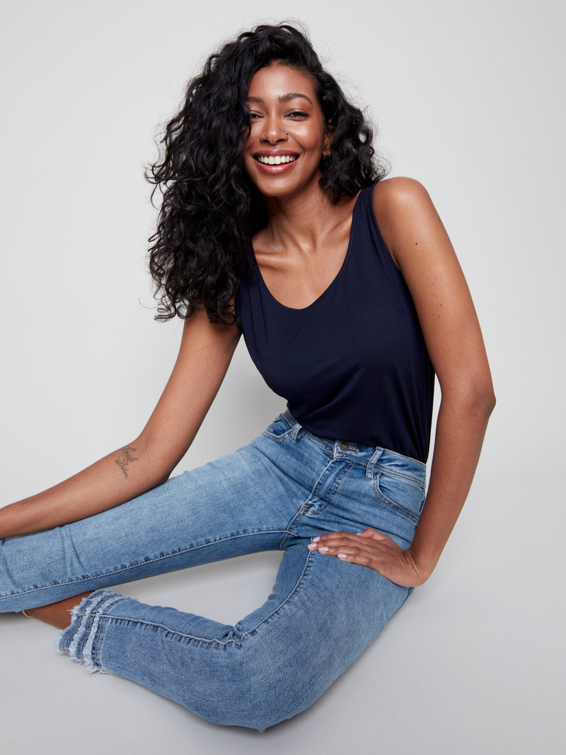 Frayed Hem Detail Denim Pants