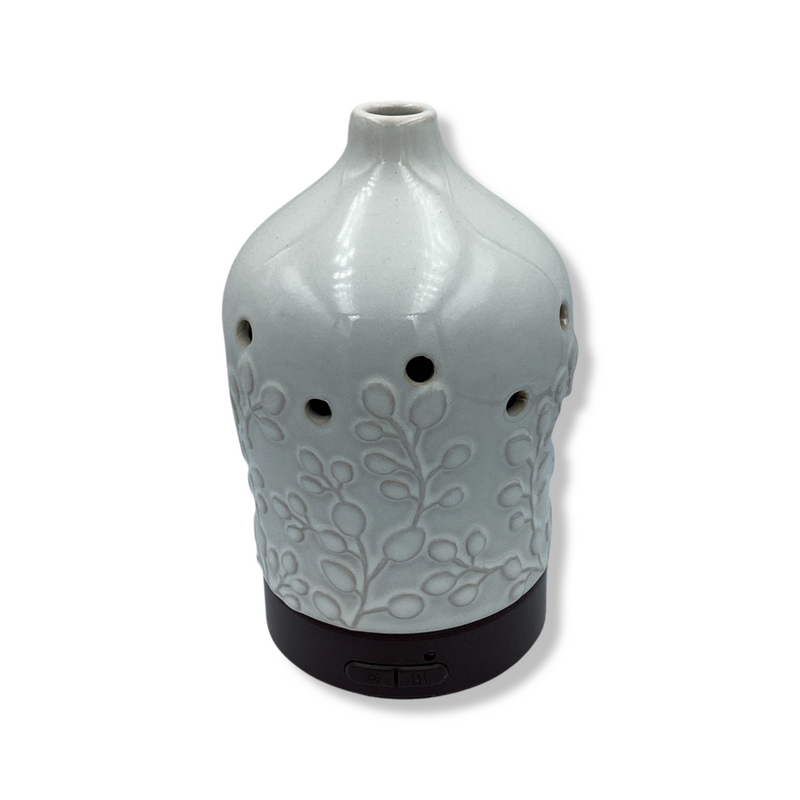 Ultrasonic essential oil diffuser